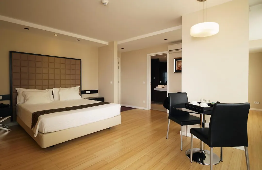 Sweet Atlantic Hotel & Spa-1